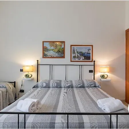 La Terrazza 3* بسكييرا ديل غاردا